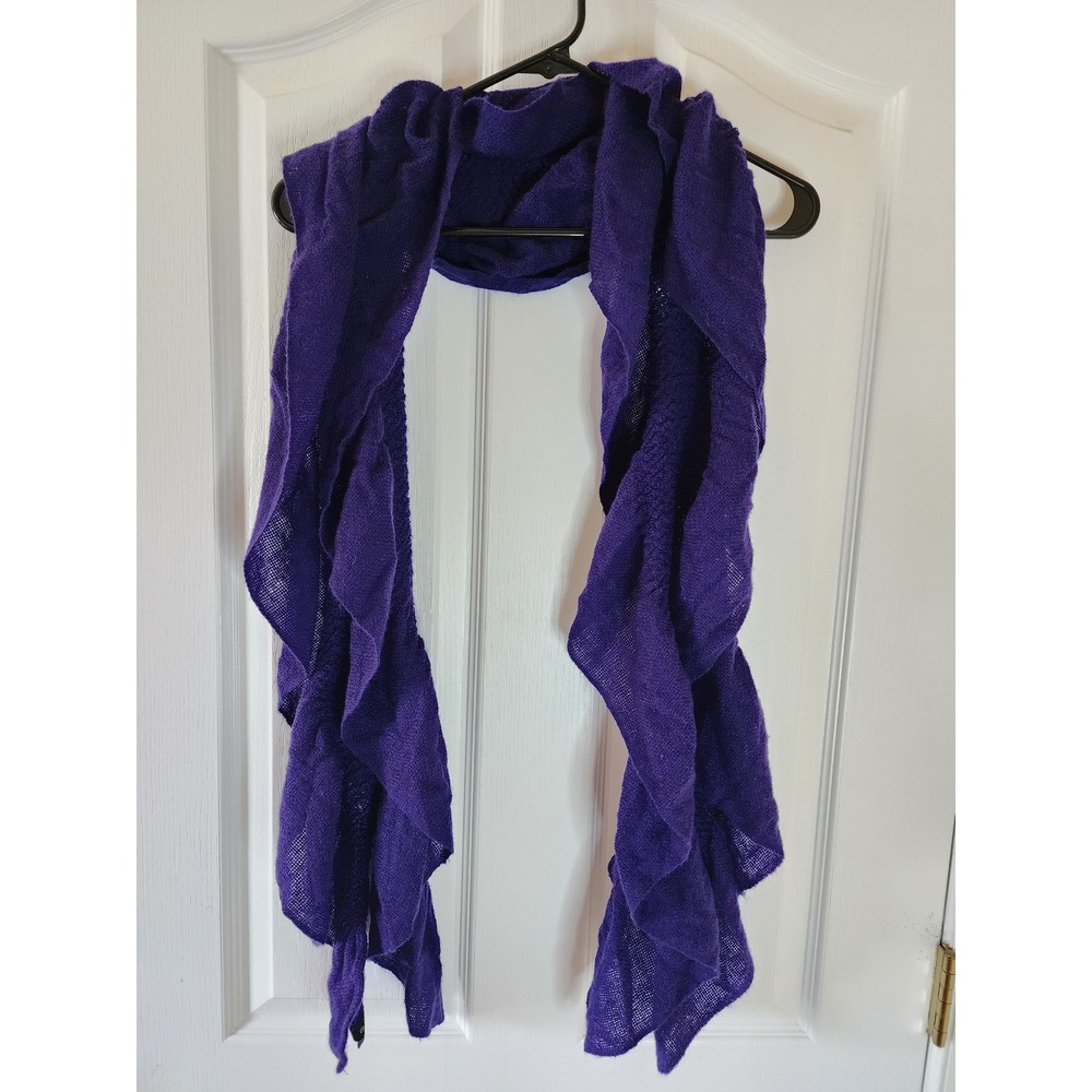 Saks Fifth Avenue 100% Cashmere Purple Smocked Ruffle Knit Scarf One Size